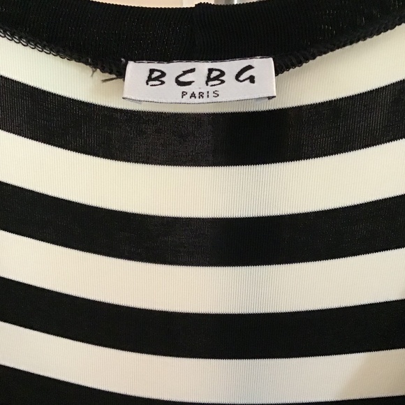 BCBG Paris black and white striped top, size L - Picture 2 of 5